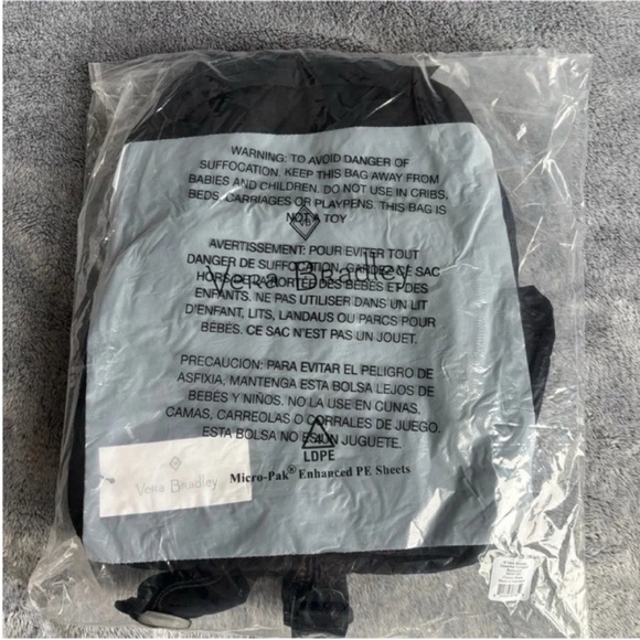 Vera Bradley Essential Compact Backpack in Microfiber Classic Black NWT - Picture 9 of 9